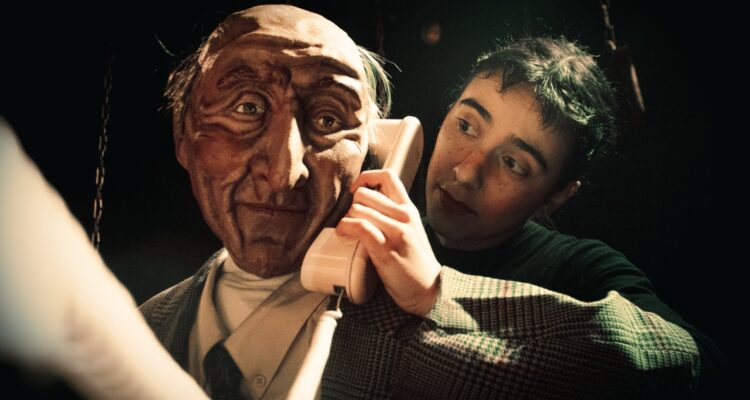 “Reloj viejo de pared”: la obra de teatro sobre la realidad invisible de la Tercera y Cuarta Edad