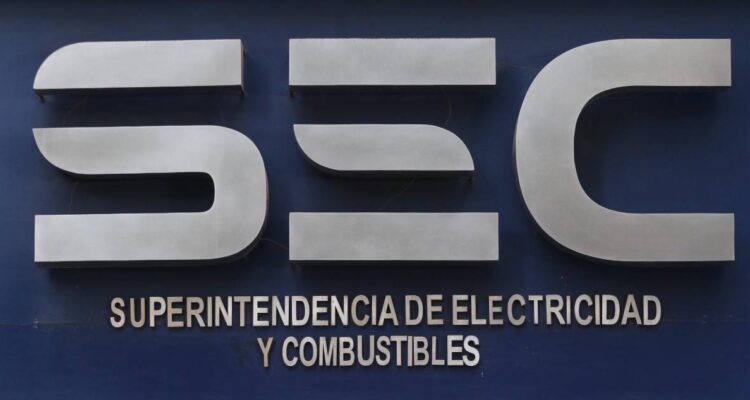 SEC reformula cargos contra Enel por electrodependientes afectados en megacorte de agosto 2024