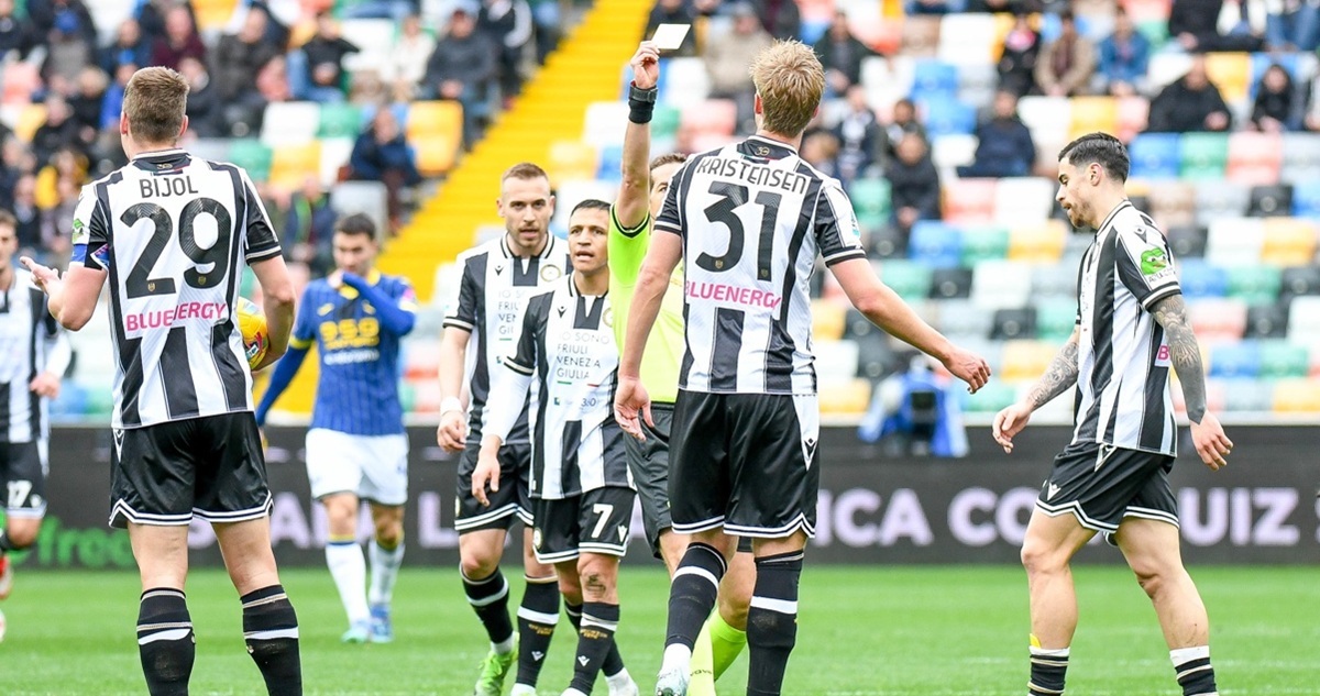 Alexis Sánchez y Udinese tuvieron partido para el olvido.