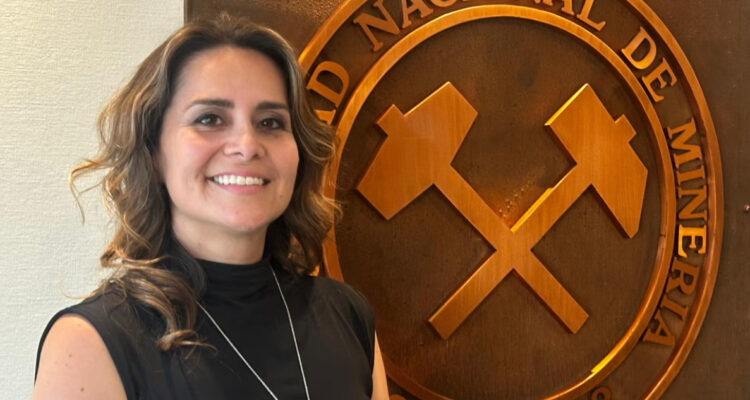 Sonami rompe barreras: Carolina Vásquez se convierte en primera mujer en liderar el gremio en 141 años