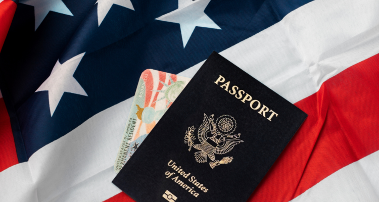 Qué otros países tienen tarjeta dorada para extranjeros con dinero como la recién anunciada por Trump