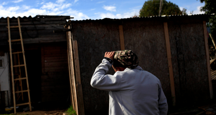 Río Bueno: familia podría ser desalojada tras demanda por 