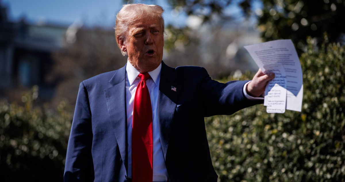 “Ha bajado muchísimo. Lo logramos en muy poco tiempo”: Trump se atribuye caída de la inflación en EEUU