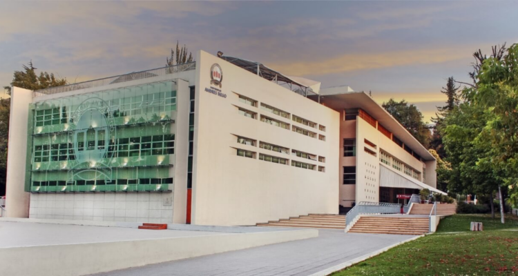 UNAB suspende a estudiantes tras hackeo a portal de pagos: una de las deudas bajó de $984 mil a $948