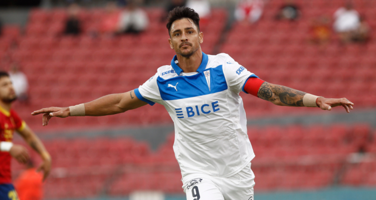 Toro Zampedri le da la ventaja parcial a la UC ante Unión Española en Liga de Primera