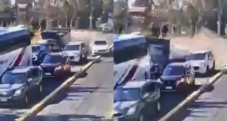 Video capta choque de camión que provocó colisión múltiple entre 6 vehículos en Las Condes