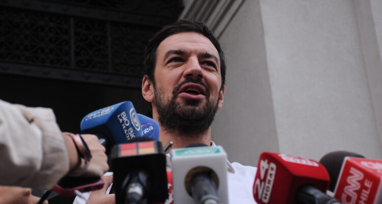 Tomás Vodanovic cierra la puerta a una eventual candidatura presidencial por el Frente Amplio