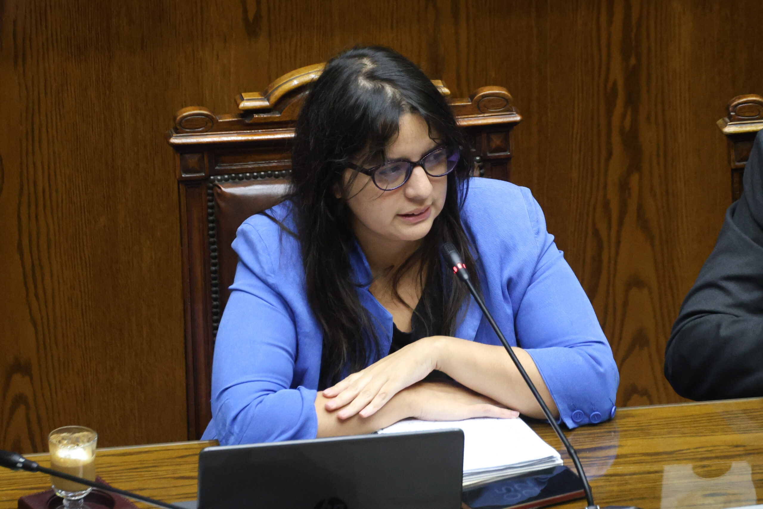 Envían a Contraloría a jefa de la Dipres por no asistir a Comisión Investigadora por listas de espera