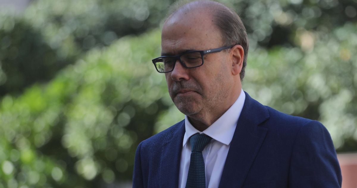 Permiso sin goce de sueldo: Undurraga (DC) se suma al debate entre Jara y Kaiser por candidaturas