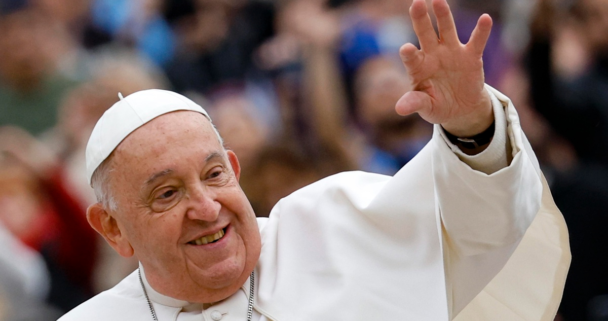 Recorrido en papamóvil y mensaje a Gaza y Ucrania: la última aparición pública del papa Francisco