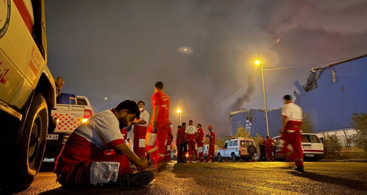 Aumenta a 28 la cifra de muertos por la masiva explosión en puerto de Irán