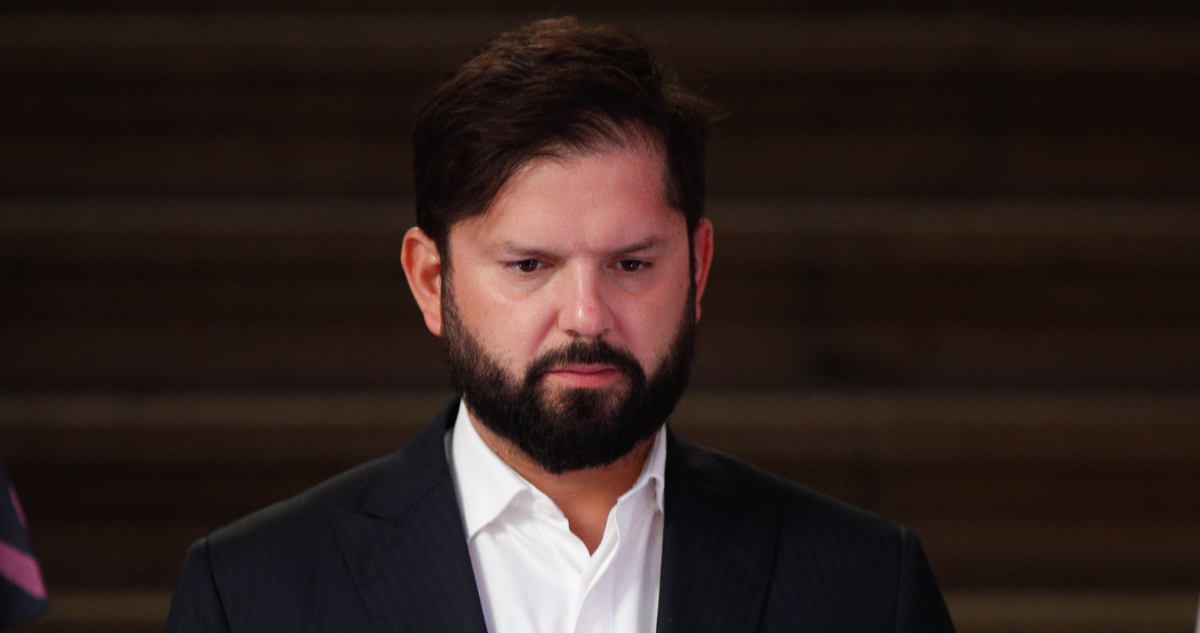 Boric encabeza reuniones en La Moneda para analizar eventual impacto de la guerra comercial en Chile
