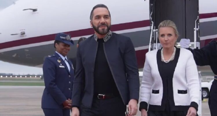 Bukele llega a EEUU para reunirse con Trump en la Casa Blanca