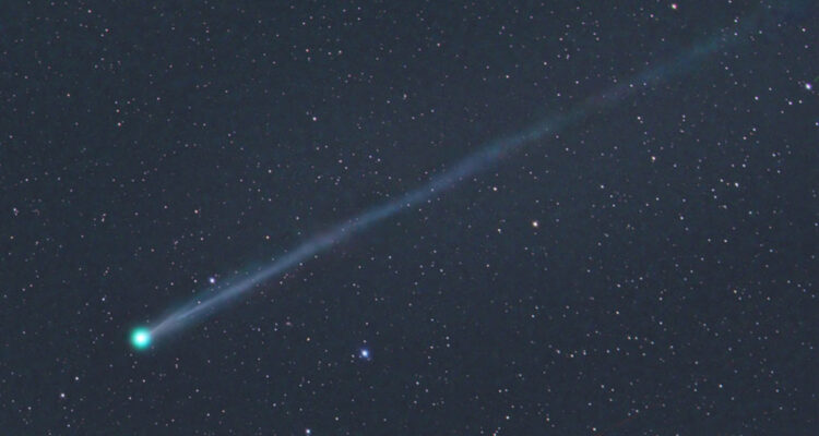Cometa C/2025 F2 (SWAN)