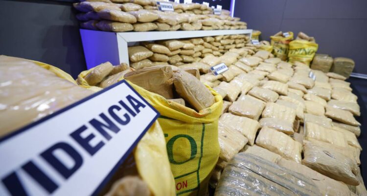 Caen “Los Cargueros”, banda que traficaba droga a la RM: la ingresaban por pasos ilegales en el norte