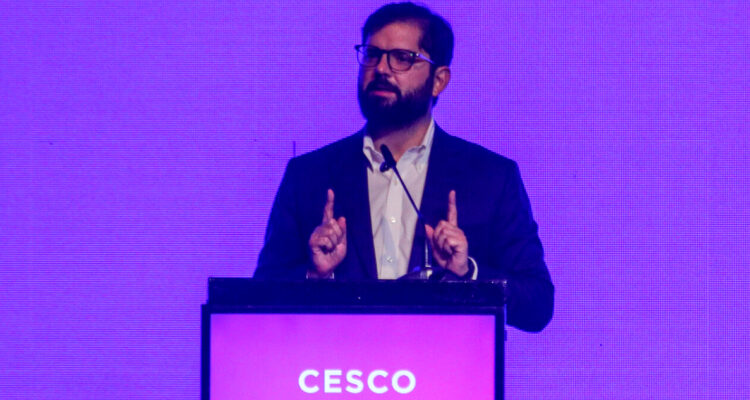 Cesco 2025: Presidente Boric llama al diálogo y alianzas público-privadas en la minería