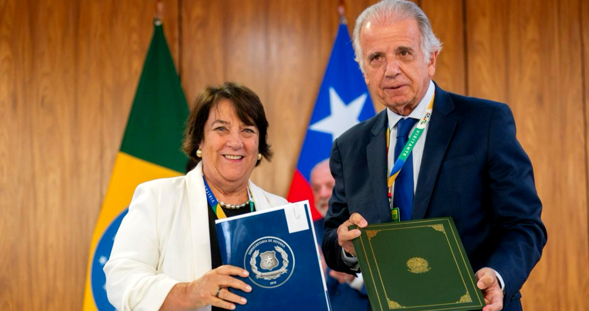 Chile y Brasil refuerzan alianza en Defensa con firma de acuerdos de cooperación