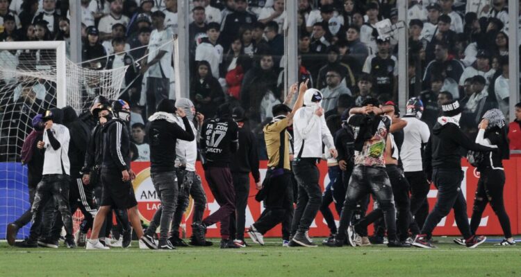 Colo Colo incidentes Monumental