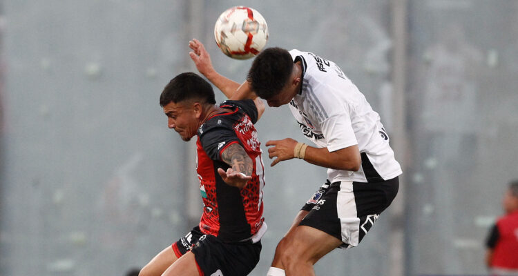 Colo Colo vs Deportes Limache en Liga de Primera