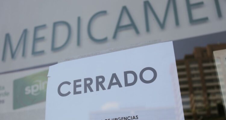 Cómo funcionará el comercio durante el feriado irrenunciable del 1 de mayo día del trabajador y qué hora cierran malls supermercados y tiendas.