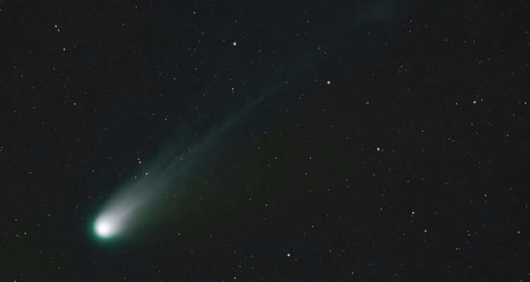 Imagen ilustrativa para el cometa C/2025 F2