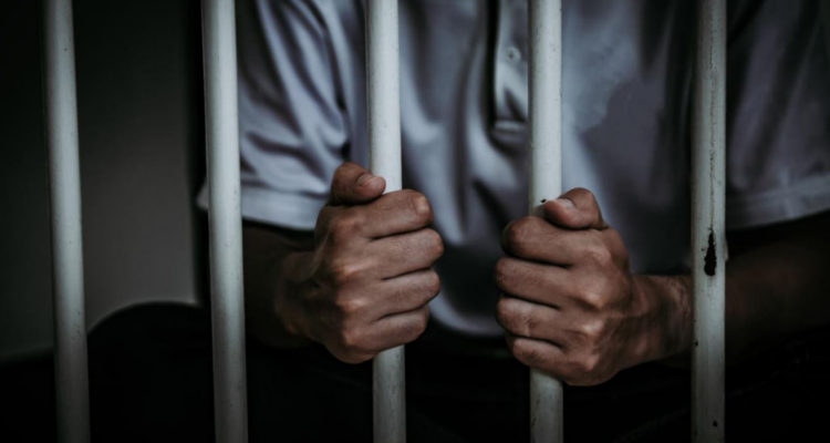 Hombre fue condenado a 10 años de prisión por asesinato con arma blanca en Colina