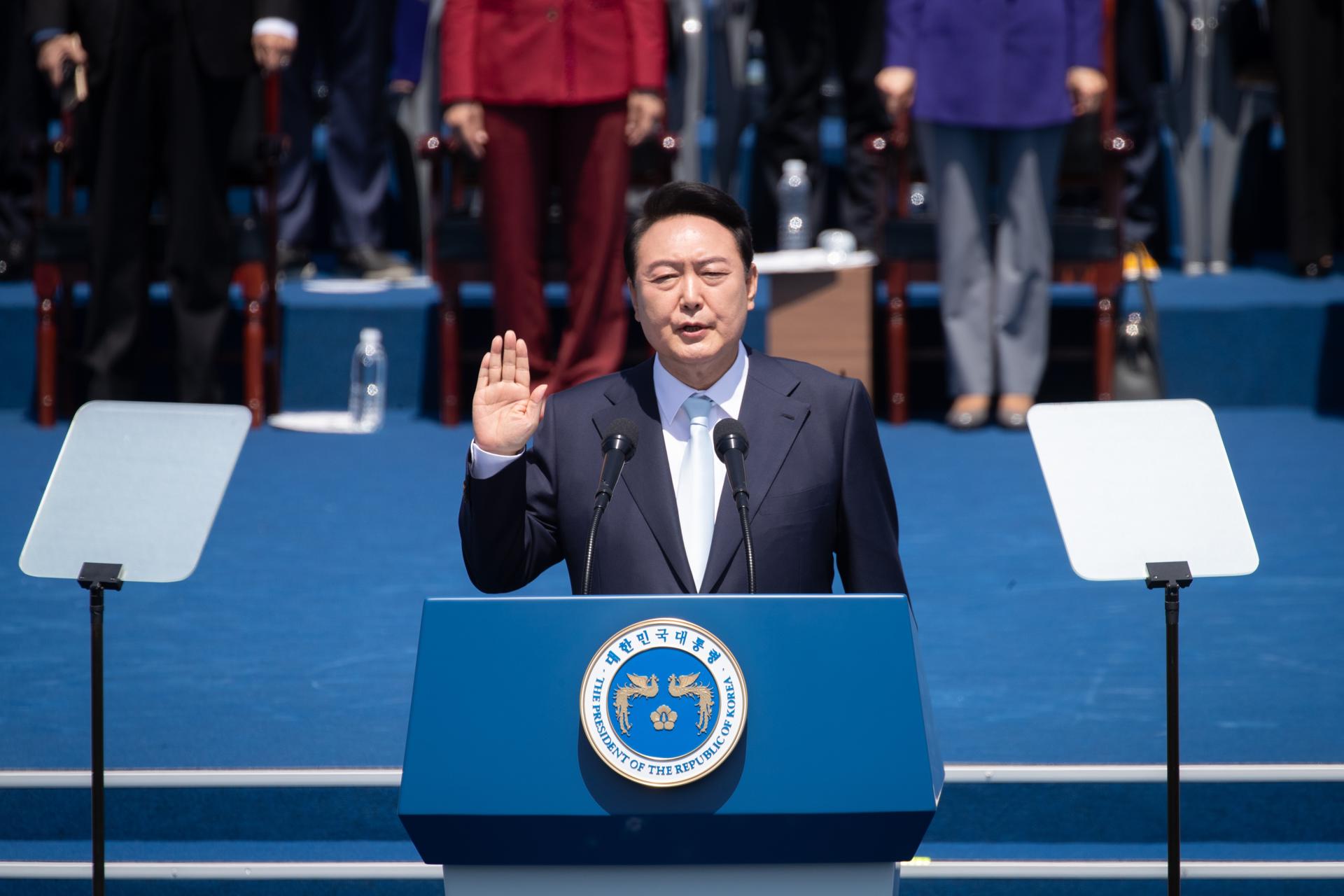 Yoon Suk-yeol en su ceremonia de investidura el 10 de mayo de 2022