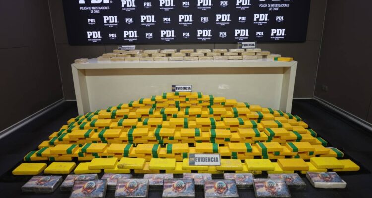Decomisan $6.500 millones en cocaína que sería vendida en la RM