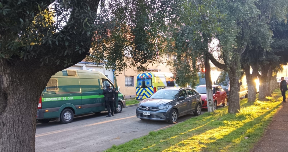 Dos gendarmes lesionados tras motín en cárcel de Lautaro: incautación de droga sería motivo