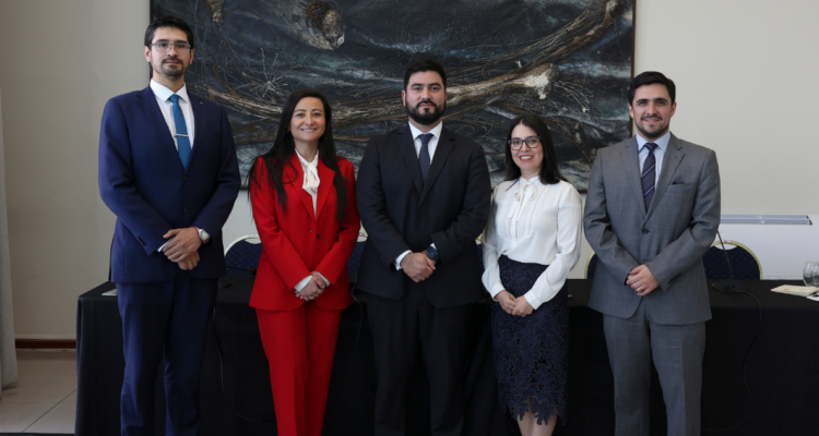 Chile debe fortalecer su diplomacia de carrera como política de Estado