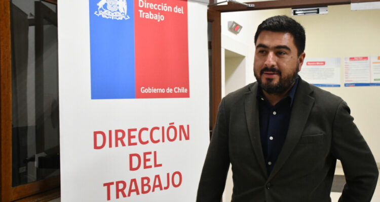 Contraloría desestima denuncia por Ley Karin contra director del Trabajo: Pidió usarla correctamente