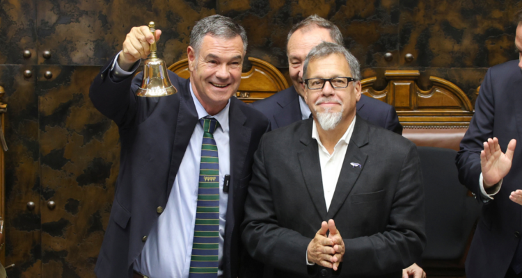 La derecha deja ver sus diferencias en elección de la presidencia del Senado