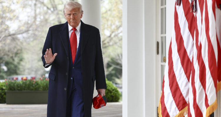 Trump confirma imposición de aranceles recíprocos a una serie de países, incluido Chile