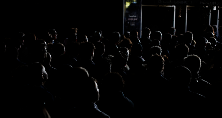 Un fenómeno atmosférico raro en España habría causado masivo apagón, según operador portugués