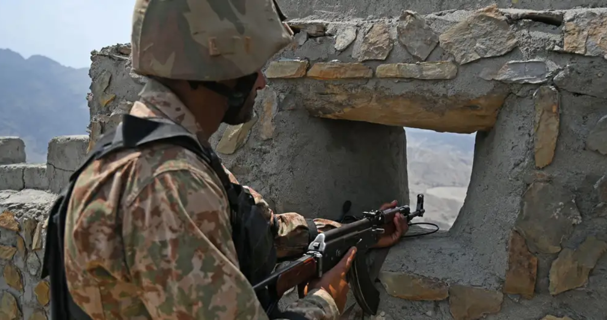 Ejército pakistaní mata a 54 yihadistas que intentaron infiltrarse desde Afganistán