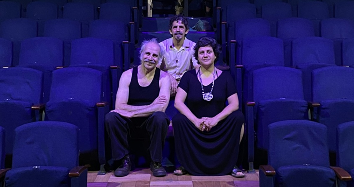 El invitado, Tryo Teatro Banda