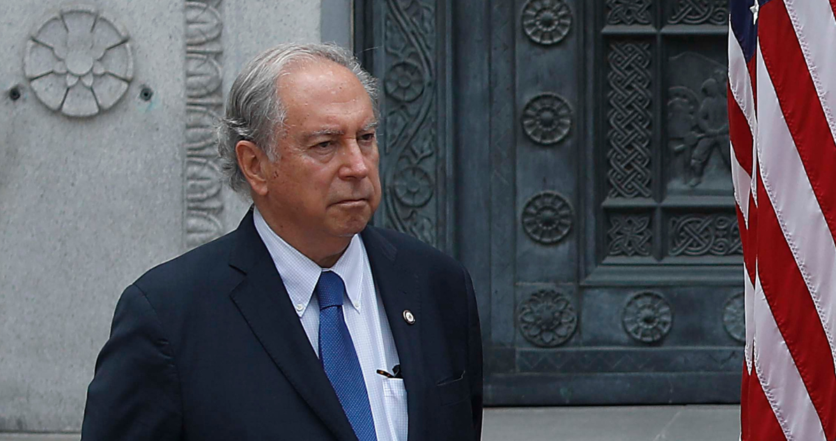 Embajador en EEUU afirma que Chile afronta aranceles “con calma y trabajo permanente con el privado”