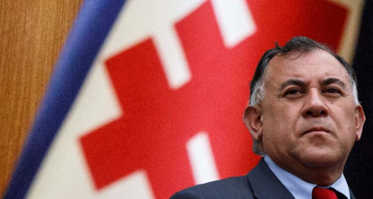 Eric Aedo emplaza a la dc a tomar decisión por primarias