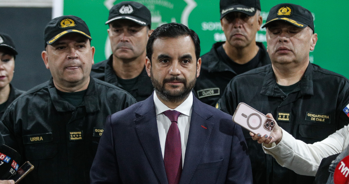 Gajardo descarta idea de cárceles al estilo Bukele y pide “despolitizar” discusión en seguridad