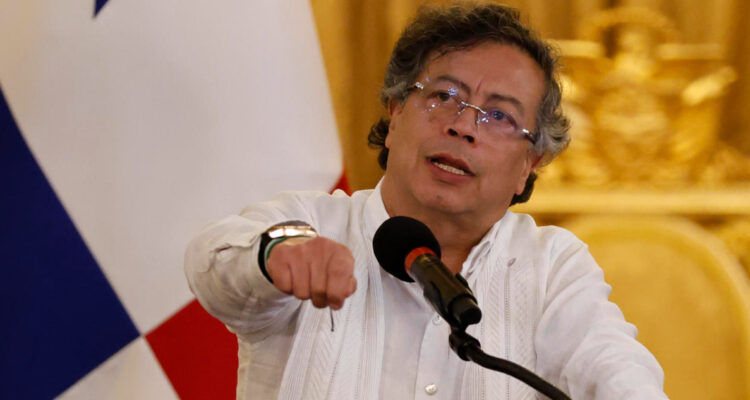 Gustavo Petro admite que es adicto “al amor” y desmiente tener un problema con las drogas