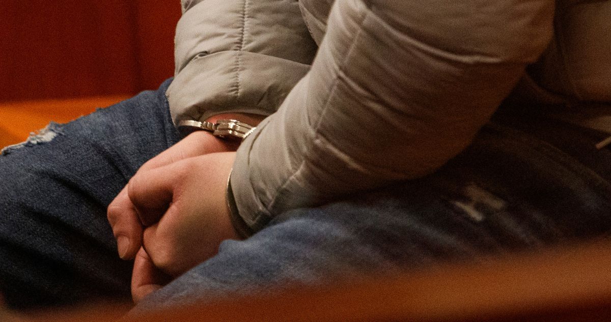 Lota: internación provisoria para menor de 16 años imputado por homicidio frustrado con arma de fuego