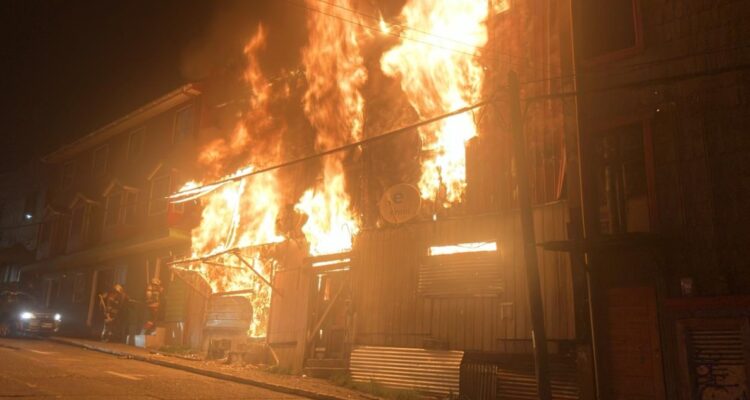 Incendio en casa de Puerto Montt