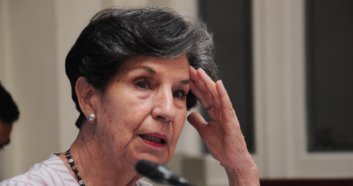 Aseguran que Isabel Allende estaría evaluando renunciar al Partido Socialista ante fallido reemplazo