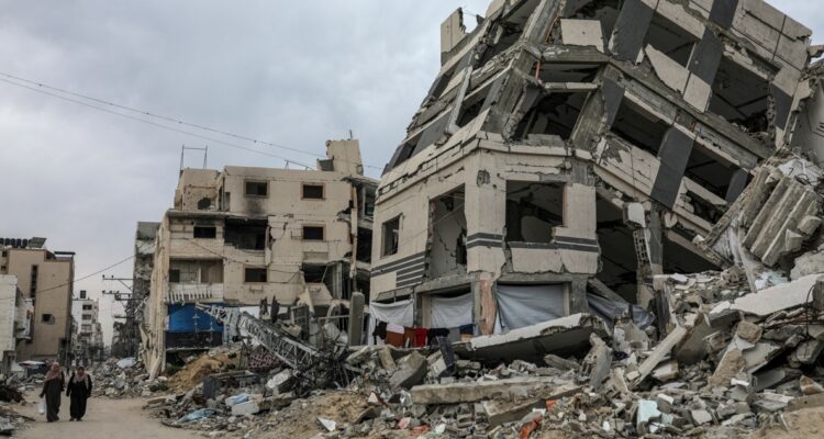 Israel reconoce que su ejército enterró los cuerpos de paramédicos muertos tras ataque en Gaza