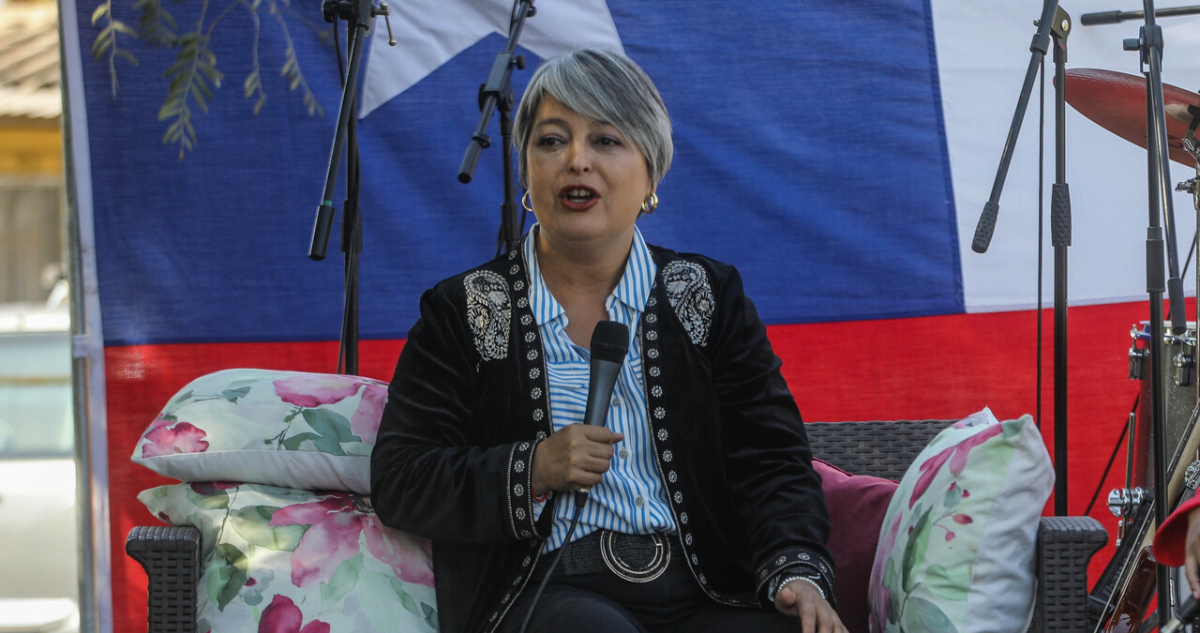 Jara descarta dejar el PC si gana primarias: “La renuncia a mi partido no está sobre la mesa”