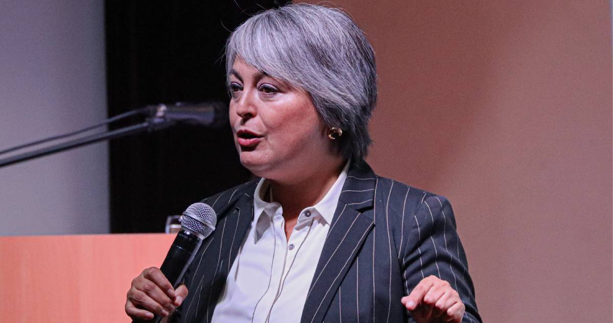 Republicanos exigen salida de Jara tras ser elegida como carta presidencial del PC