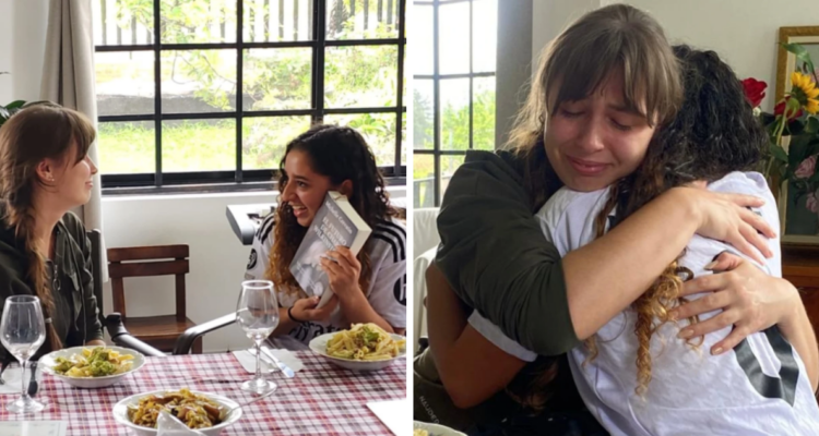 Joven escritora rompe en llanto al recibir significativo regalo de su mejor amiga: “Es lo más hermoso”