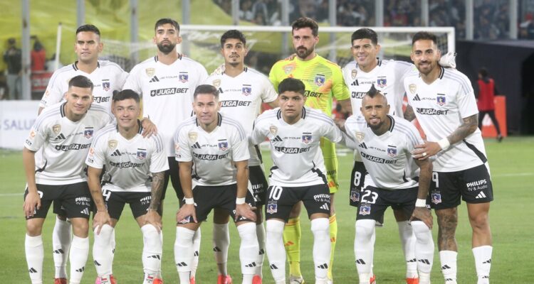 Colo Colo enfrenta a Fortaleza por Copa Libertadores.