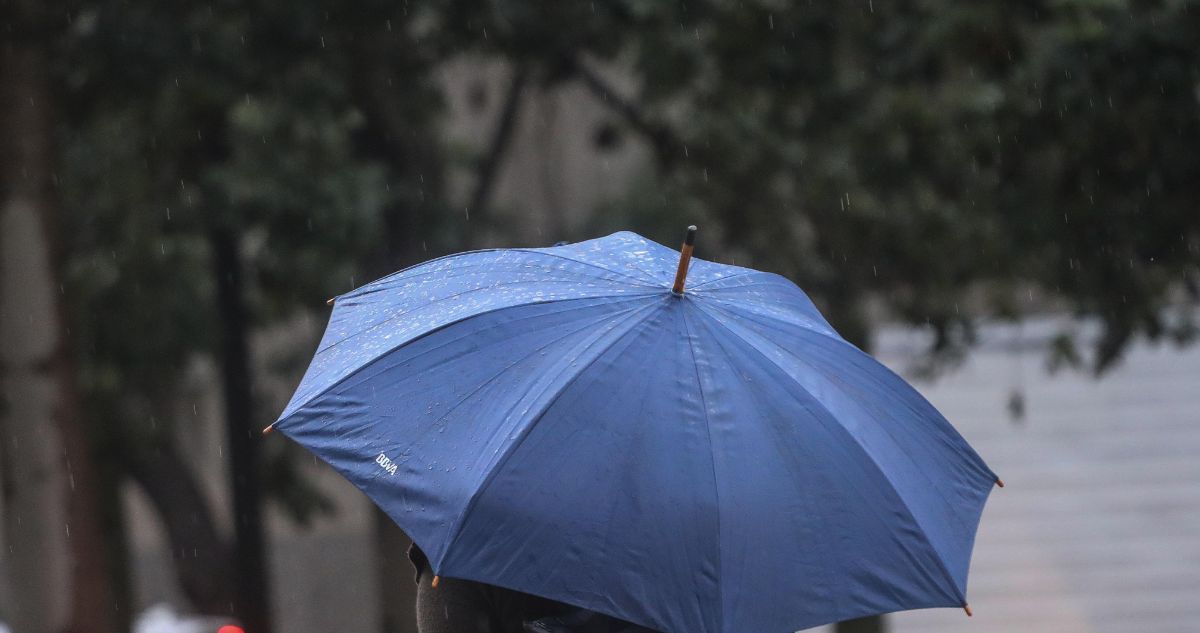 Pronóstico del tiempo en Chile dice que habrá chubascos con lluvias, bajas temperaturas y tormentas eléctricas en 7 regiones.