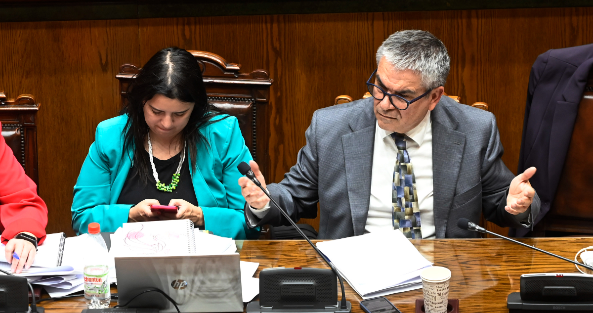 No queda otra: Gobierno se apretará bolsillo, reducirá gasto público y evita admitir si se equivocó